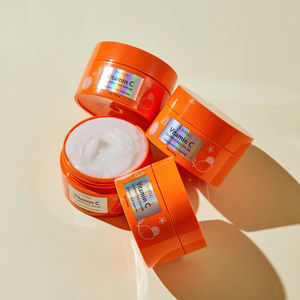 La crema facial con vitamina C de la marca coreana n.º 1 en cosmética, SOQU, le da vitalidad a tu piel cansada y mejora el tono de la piel. - Product Image 2