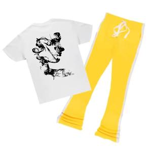 Camiseta deportiva para trotar con cuello redondo y pantalón acampanado apilado Conjunto de chándal unisex con logotipo personalizado de hip hop callejero - Product Image 5