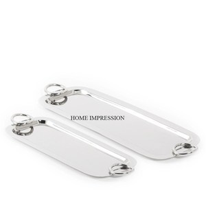 Grand plateau de service rond en aluminium avec poignées en métal argenté, bordure brillante, résistant à la chaleur, design moderne, occasion de mariage - Product Image 1