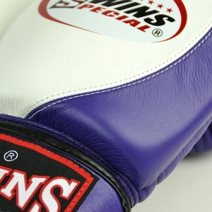 ถุงมือชกมวยคู่สีขาวน้ำเงินแบบปรับแต่งได้สำหรับฝึกซ้อมคิกบ็อกซิ่ง MMA ซานด้า มวยไทย อุปกรณ์มวย - Product Image 3