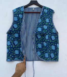 Handmade <b>Women's</b> Floral Printed Cotton V-Neck <b>Waistcoat</b> Casual Style Open Front Jacket Vest Short Outer Wear Parties - Product Image 5