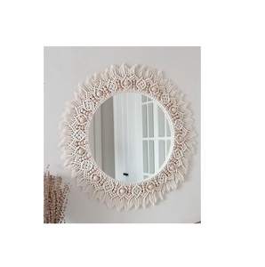 Miroir mural en macramé au design élégant Décoration créative Looks fantaisie Finition naturelle Décoration de Noël Miroir mural - Product Image 2