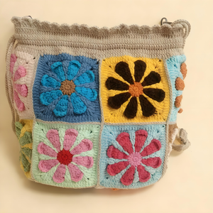 Sac bandoulière tendance pour femme, brodé de fleurs et de dessins animés, en crochet écologique, idéal pour les vacances à la plage - Product Image 3