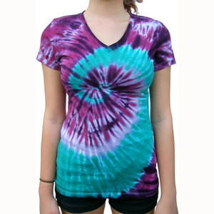 Camiseta de gran tamaño con estampado de tinte de corbata para mujer, nuevas camisetas de verano para mujer, a la moda ropa de calle, cuello en V para mujer - Product Image 4