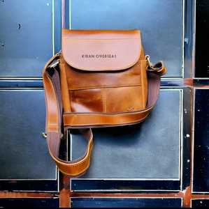 Mochila de viaje/mensajero hecha a medida de cuero genuino de piel de vaca Unisex, impermeable antiguo Natural con cinturones para mujeres/hombres - Product Image 2