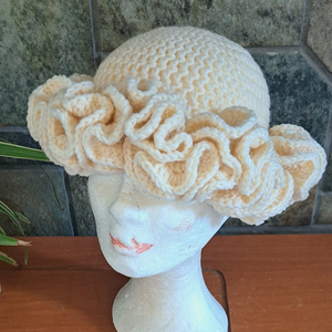 Sombrero de Ganchillo Estilo Europeo Americano con Volantes para Mujer, Ideal para el Verano, Uso Diario y Fiestas, con Rayas y Patrón a Cuadros - Product Image 5