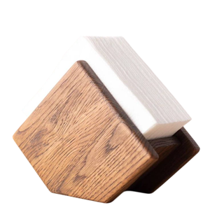 Servilletero en forma de triángulo para restaurante y Hotel en casa disponible en diseño y forma personalizables - Product Image 1