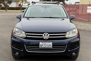 Volkswagen Touareg TDI 2011 d'occasion, sans réserve, turbodiesel V6, transmission intégrale, provenance occidentale - Product Image 2