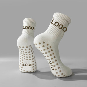 Meias de Pilates Personalizadas de Alta Qualidade com Design de Logo Antiderrapante e Logo Bordado Meias de Esporte Yoga - Product Image 5