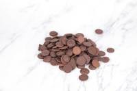Bon prix du Vietnam véritable chocolat au lait 38% cacao noix de cacao saveur solide incluse disponibilité en gros