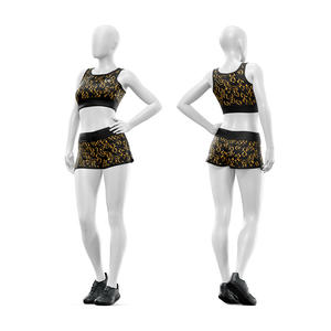 Ensemble de yoga pour femmes 2 pièces, soutien-gorge de sport à dos nageur et col rond, short taille haute, léger, respirant, écologique, en élasthanne/nylon - Product Image 4