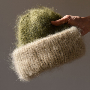 Gorro para niños y niñas, gorros de punto con Pompón, gorros con logotipo personalizado, gorro clásico cálido para invierno, gorro suave con calavera y puños para niños - Product Image 2