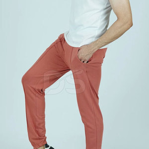 กางเกงจ็อกเกอร์ลำลองเอวกลางผู้ชาย ผ้าฝ้าย 100% เนื้อผ้าเบาสบาย ทรงหลวม บริการ OEM สำหรับชุดลำลองประจำวัน - Product Image 2