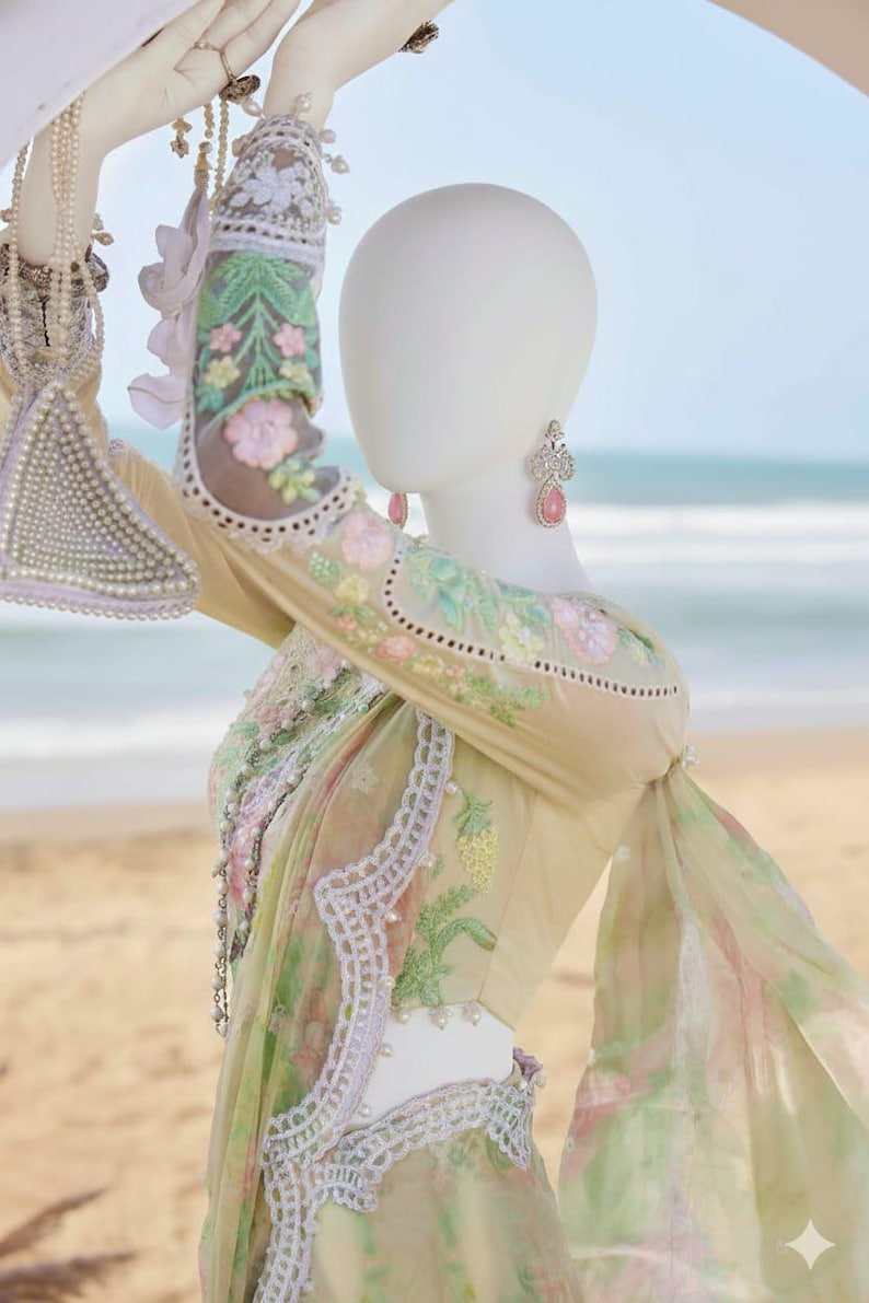 เช่นเดียวกับภาพ