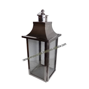 Candelabros decorativos de calidad superior hechos de acero inoxidable para uso en exteriores e interiores - Product Image 2