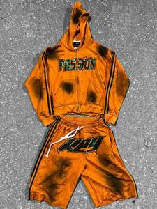 Fabrication professionnelle Shorts à capuche en molleton de coton de haute qualité Survêtements solides brodés confortables pour hommes et femmes - Product Image 3