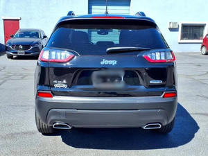 Véhicules d'occasion haut de gamme 2023 en promotion saisonnière, prêts à être expédiés, intelligents, automatiques et en excellent état - Product Image 3