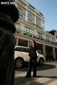 Blazer de style féminin femme noir et blanc Phedra Wrap Vest Blazer tissu écologique vêtements pour femmes ensemble 2 pièces du Vietnam - Product Image 3