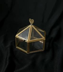 Boîte à bijoux en verre de luxe moderne, en laiton, pour la décoration de la maison, le rangement et l'exposition - Product Image 2