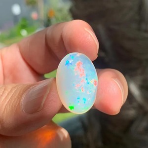 Opale blanche ovale naturelle éthiopienne luxueuse avec feu, 10,36 carats, évaluée par un tiers, pour collier, pierres précieuses en vrac - Product Image 4