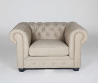 Fauteuil convertible carré élégant et stylé, rembourré, pour la maison, le salon, les hôtels, les appartements, les villas, usage de loisirs, style traditionnel