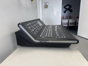 Console de mixage numérique pour studio d'enregistrement et sonorisation en direct Mid-as M32 LIVE 40 canaux, toute neuve - Product Image 5
