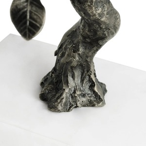 Bold <b>Black</b> Metal Nature Inspired Sculpture Contemporary <b>Table</b> Ornament Creative Artistic Accent for Stylish Homes - Product Image 6