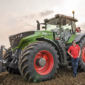 Utilisé Fendt 933 Vario 4WD Tracteur agricole similaire à Fendt 1050 Vario - Product Image 1