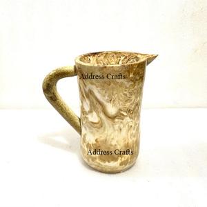 Pichet en résine de style américain Décoration de table de luxe Pichet à eau Boissons Tasses en résine Accessoires de cuisine Pichet à eau en résine meilleure vente - Product Image 2