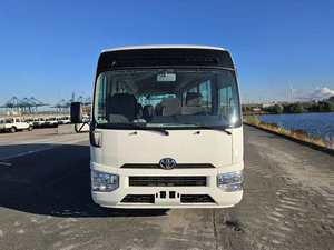 Toyota Coaster d'occasion, 23 places, 4.2L Diesel, boîte manuelle, dernier modèle - Product Image 6