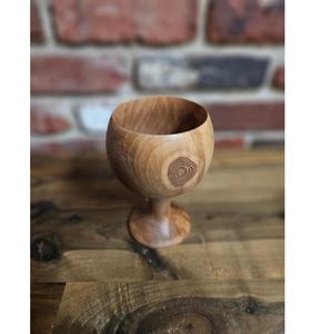 Vaso de Agua de Madera Natural, Hecho a Mano, Sostenible - Product Image 1