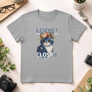 T-Shirt Unisex 100% Cotone Stile Casual con Stampa Personalizzata di Rose, Taglia 2XL, 210GSM, Metodo di Stampa DTG - Product Image 1