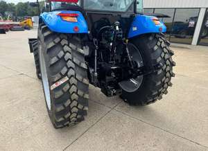 Tracteur haute performance LS MT473CPS 73 CV Turbo Diesel avec godet à attache rapide de 78 pouces, transmission à 16 vitesses, homologué EPA et CE, à vendre - Product Image 2