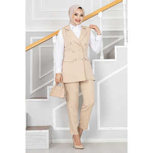 Conjunto de chaleco hijab con detalle de cuello de pañuelo color crema estilo oficinista - Product Image 1