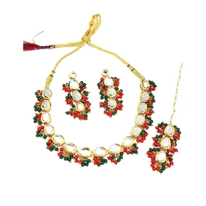 Conjunto de Collar con Corte Esmeralda Rojo y Verde, Estilo Kundan Meenakari, Chapado en Oro, Material de Cobre, para Bodas, Joyería Fina para Novias - Product Image 3