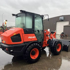 Chargeuse sur pneus Kubota R640 haute puissance, chargeuse frontale de 4 tonnes pour travaux agricoles et de construction - Product Image 1