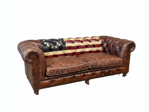 Sofá Chesterfield de Dos Plazas Premium, Asientos Profundos y Cómodos, Diseño Atemporal, Ideal para Sala de Estar o Oficina - Product Image 4