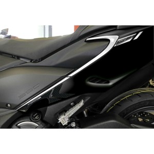 Kit Adesivi 3D in Gel su Misura per Yamaha Tmax 560 2020-2021, Effetto Carbonio-Argento, Kit Decorativo Adesivo - Product Image 4
