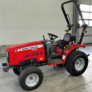 Tractor Agrícola 2022 Farmtrac Massey Ferguson 1525 con Tracción en las 4 Ruedas, Bomba y Motor - Product Image 4