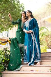 Traditional Indian Sharara Suit in Georgette Fabric with Zari Work Elegant Ethnic Wear for Parties and Celebrations for Sale - Product Image 3