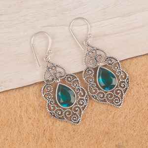Boucles d'oreilles clous en argent sterling 925 plaqué or avec apatite, bijoux fantaisie faits à la main, pierre de naissance de mars, cadeau de fête pour femme - Product Image 4