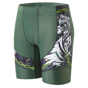 Pantalones cortos de compresión de alto rendimiento para hombres con tecnología de ajuste cómodo y absorción del sudor - Product Image 1