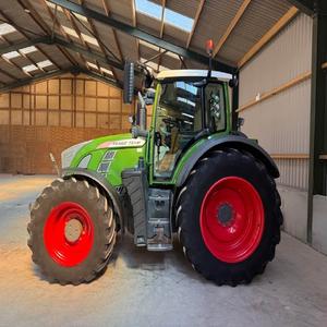 Venta al por mayor bastante usado Fendt 1050 Vario Tractor 70HP Tractor para agricultura Comprar ahora entrega rápida en stock mejor precio - Product Image 1
