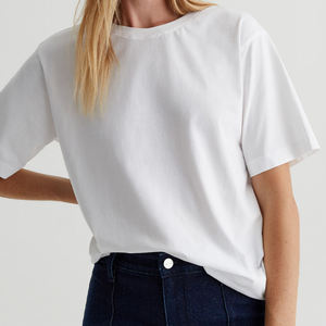 Camiseta de algodón de ajuste relajado holgado para mujer OEM/ODM, escote fácil de llevar, versátil, uso diario, tela de Jersey holgada estilo novio - Product Image 1