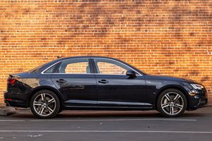 AUDI A4 2.0T QUATTRO PREMIUM PLUS SEDÁN 2018 USADO, VOLANTE A LA IZQUIERDA/DERECHA - Product Image 3