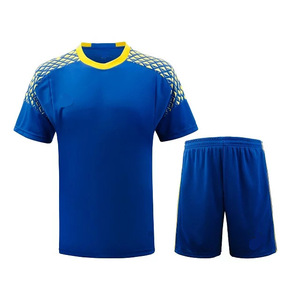 Camiseta de fútbol de poliéster 100% de alta calidad, logotipo personalizado, nuevo diseño, superventas, calzado de fútbol, pantalones cortos de verano de varios colores - Product Image 3