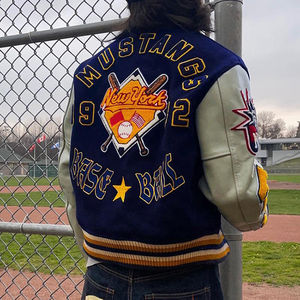 OEM personalizado de cuero genuino de manga Chenille Bordado de lana Streetwear Letterman Varsity chaquetas para hombres - Product Image 6