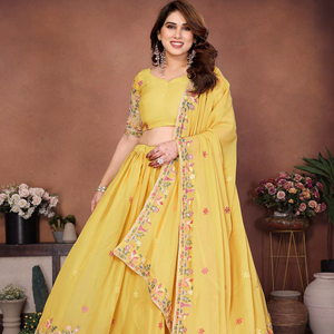 Lehenga Choli traditionnel en tissu Georgette pour femmes, longueur au sol, broderie de fils complexes, dupatta brodé pour les fêtes - Product Image 1
