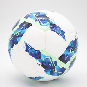 เทคโนโลยีกระเพาะลมแบบจำกัด น้ำหนักสมบูรณ์แบบ คุณภาพเยี่ยม ลูกฟุตบอลไฮบริด PVC เย็บด้วยเครื่อง ทนทานสำหรับการฝึกซ้อม - Product Image 1