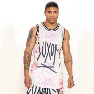 Usine OEM ODM Vente en gros Ensemble de shorts de haute qualité Ensemble de deux pièces personnalisé respirant à séchage rapide pour hommes - Product Image 1